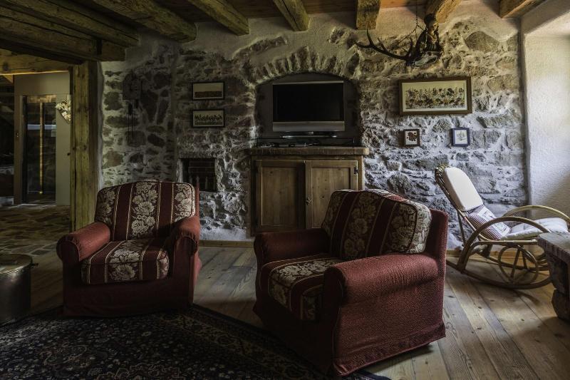 Maso Franceschella 3* Carano (Trentino)